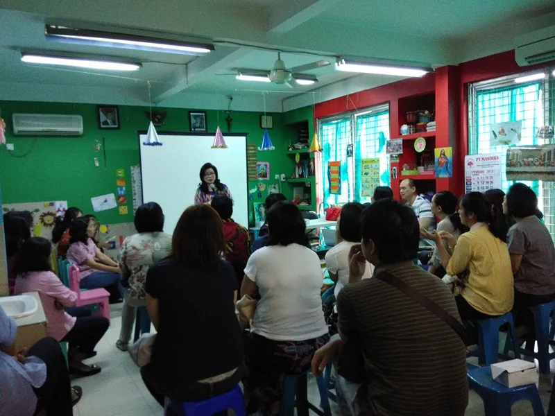 Foto Seminar Orangtua dengan Ibu Gloria 3 img_20180303_112812