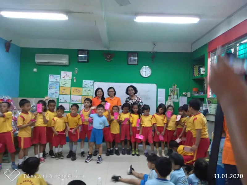 Foto Kunjungan Anak-anak Atmabrat ke Sekolah Santa Aurelia 35 p_20200131_093259_1_p